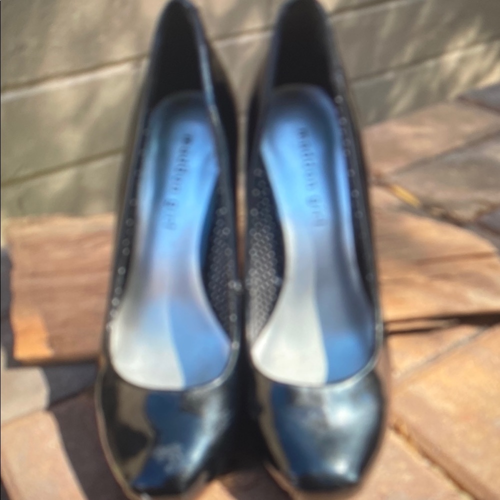 G/FORE Shiny Black Heels